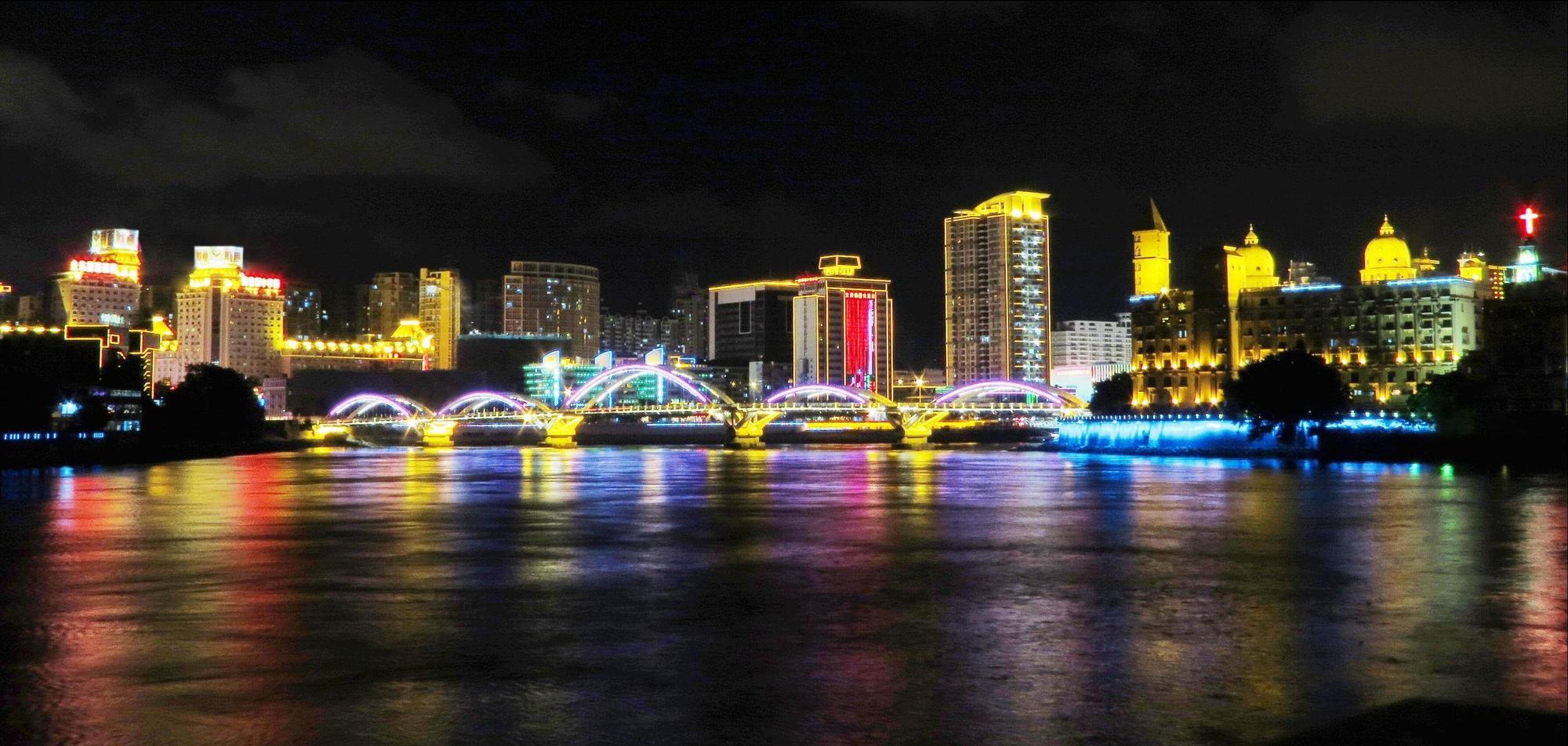 מלון The Westin Fuzhou Minjiang מראה חיצוני תמונה